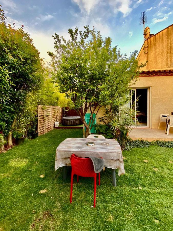 Loft Ambrussum, Jacuzzi, Jardin,Bbq Villa Люнел Екстериор снимка
